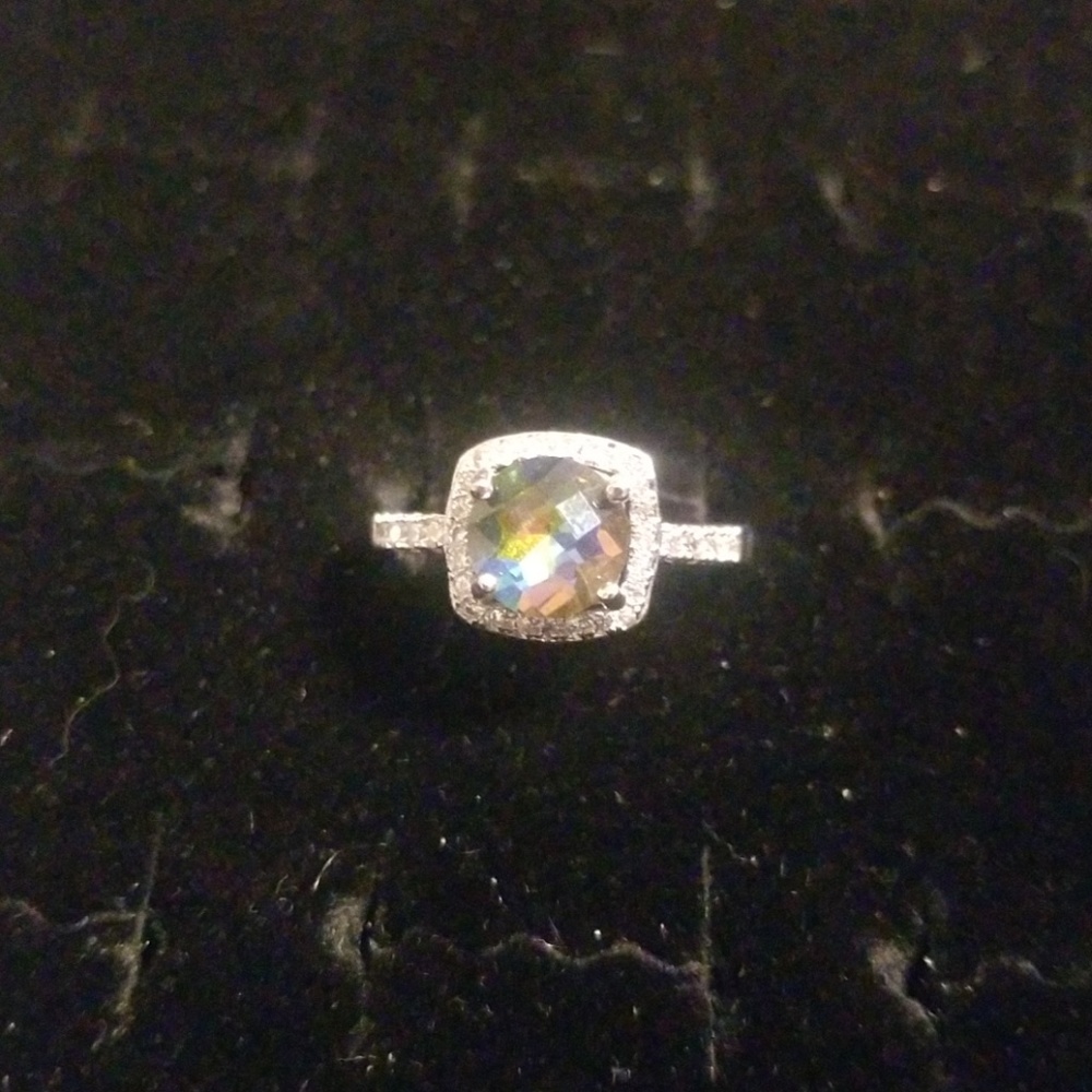 Halo multi colored stoned ring